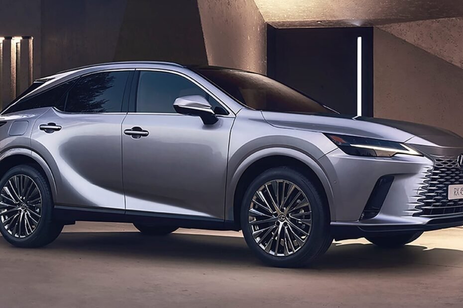El Mercedes GLE de Lexus se renueva: llega el nuevo RX 2027 con hasta 371 CV de puro motor híbrido y hasta 5 acabados