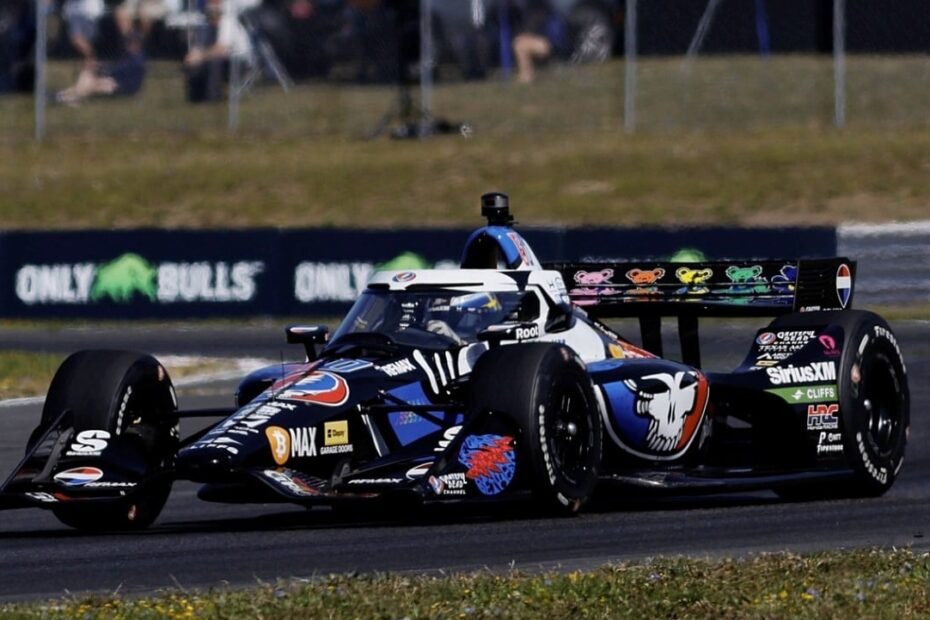 Felix Rosenqvist gana un igualadísimo cara a cara contra Álex Palou por la pole de Portland