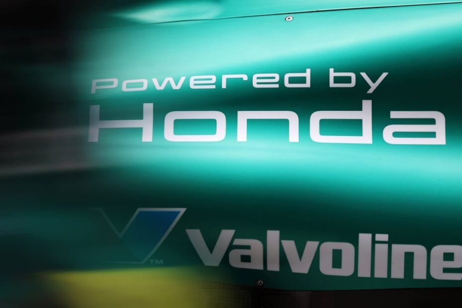 Lo de Aston Martin y Honda viene de muy lejos: una vez salpicó hasta a Williams