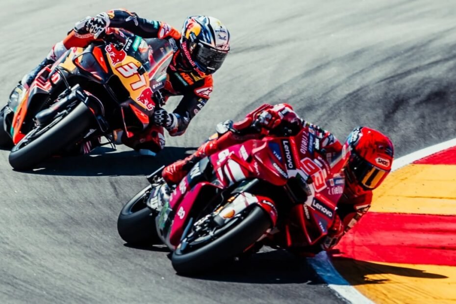 Acosta explica la ventaja decisiva de Márquez en la pelea por el título de MotoGP: «Cuando tenga que apretar...»