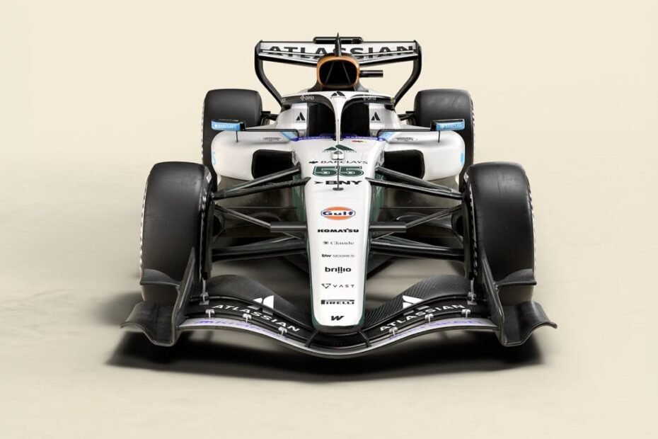 Carlos Sainz estrena colores para Madring: Williams presenta su decoración especial