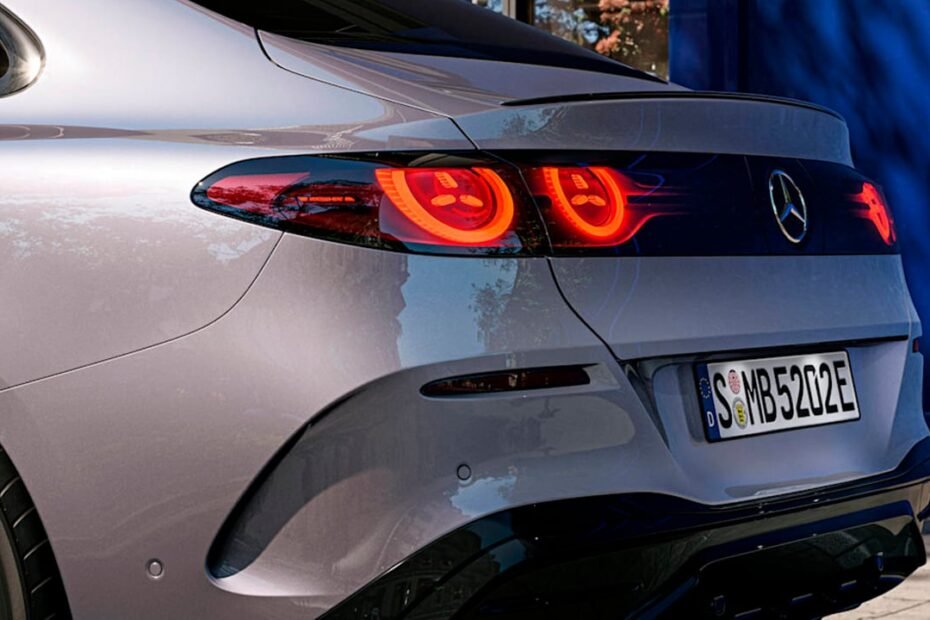 El Mercedes Clase C eléctrico cambia de planes, llegan las versiones para quienes no quieren 489 CV y hasta 800 km de autonomía