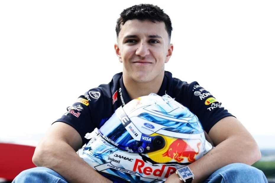 «Me siento en condiciones»: Hadjar recibe el alta de la FIA y vuelve a Red Bull en Bakú