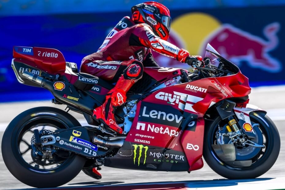 Ni circuitos Aprilia ni trazados Ducati: «Marc Márquez está callando a todos»