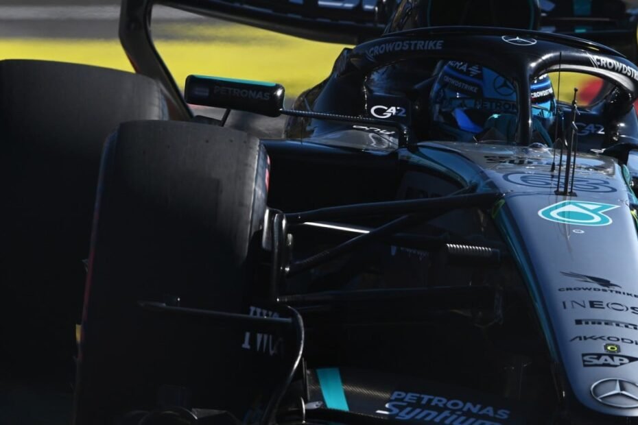 Russell se mantiene al frente y Alonso sigue en problemas: nuevo fallo del motor Honda