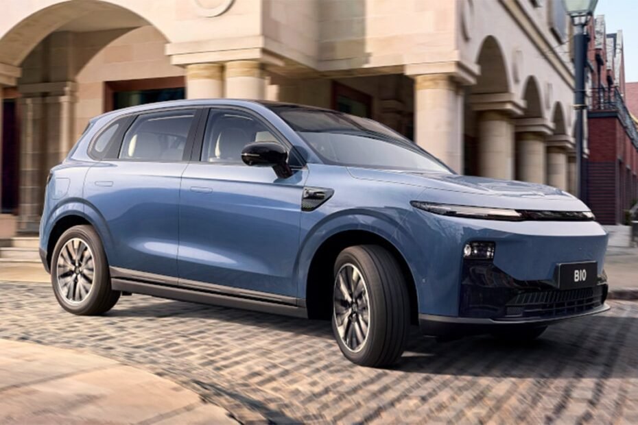 Tamaño Qashqai, precio de utilitario y fabricado en Zaragoza: la fórmula con la que el Leapmotor B10 está rompiendo el mercado