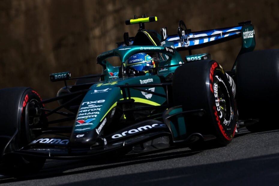 Christian Danner, expiloto de F1, sobre Alonso: «Demuestra la clase que tiene; rendirse no está en su vocabulario»