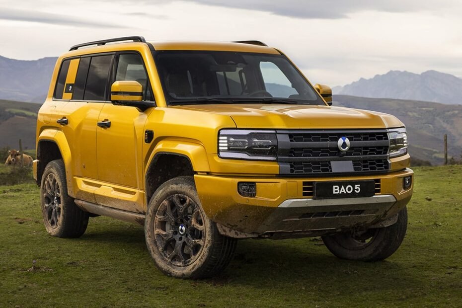 Denza pone precio al nuevo Bao 5, el SUV que no le teme al todoterreno con 544 CV y puede hacer 90 km sin gastar gasolina