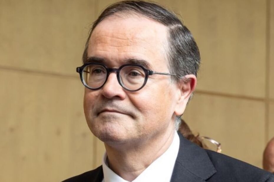 «Haremos coches más baratos»: el CEO de Renault pone más de 10.000 millones donde otros ponen discursos
