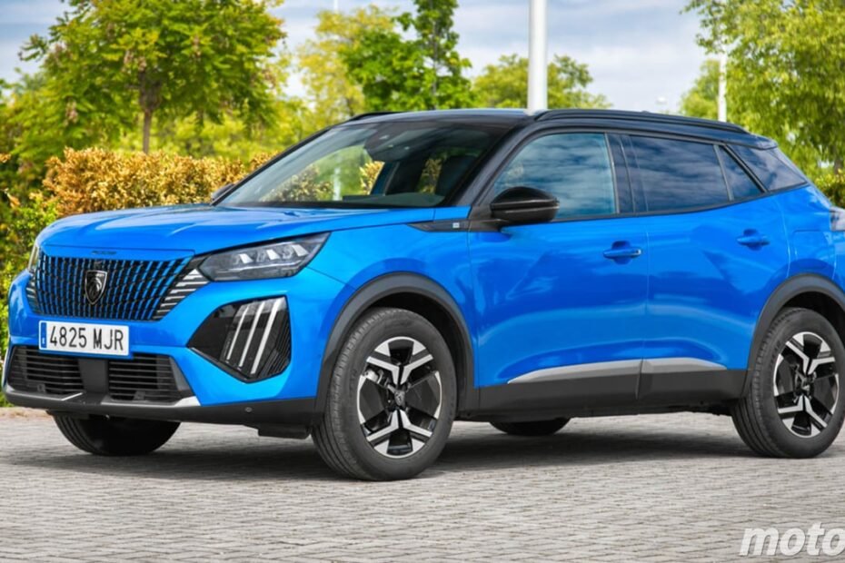 Más de 10.700 € de descuento, el Peugeot 2008 entra en la batalla con el MG ZS de gasolina por precio y motor