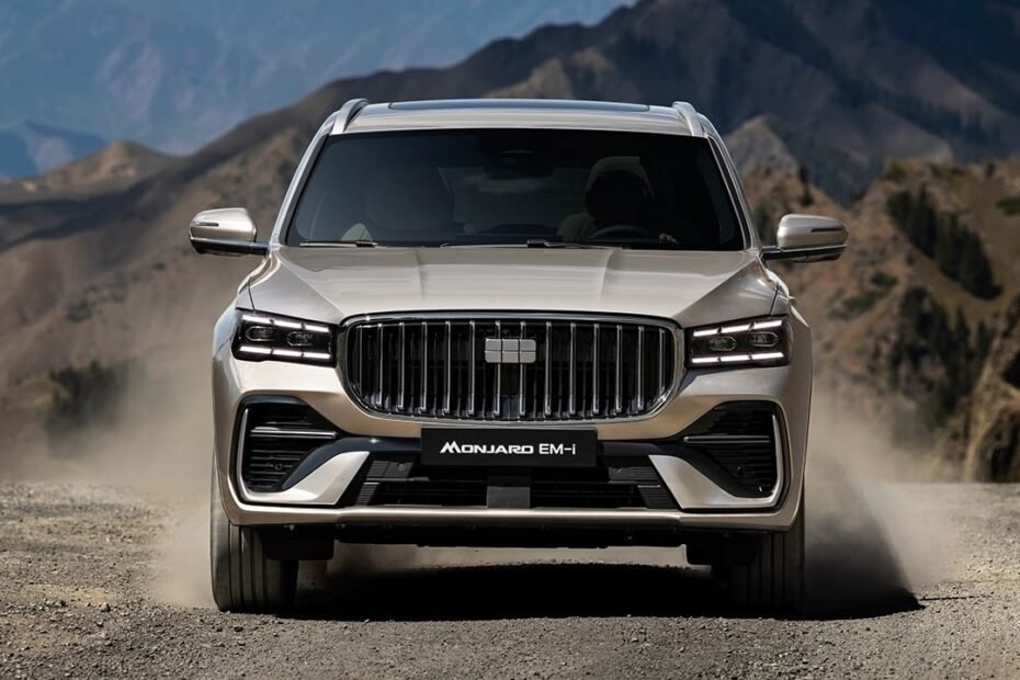Nuevo Geely Monjaro EM-i, llega el SUV PHEV con 334 CV que hace 116 km sin gastar gasolina y no teme salir del asfalto